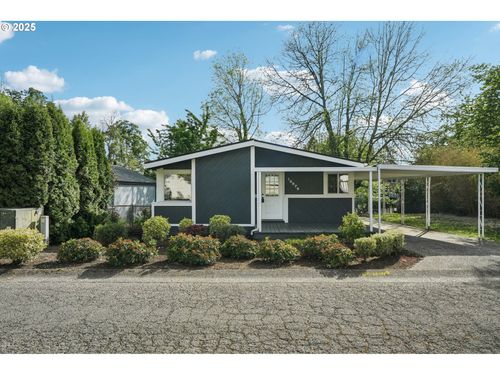 16975 Se Laugardia Way, Milwaukie, OR, 97267-5751 | Card Image
