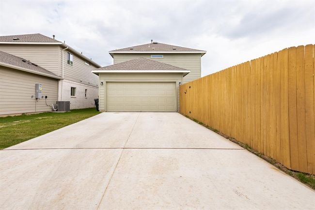136 Pentro Path, House other with 3 bedrooms, 3 bathrooms and null parking in Georgetown TX | Image 38