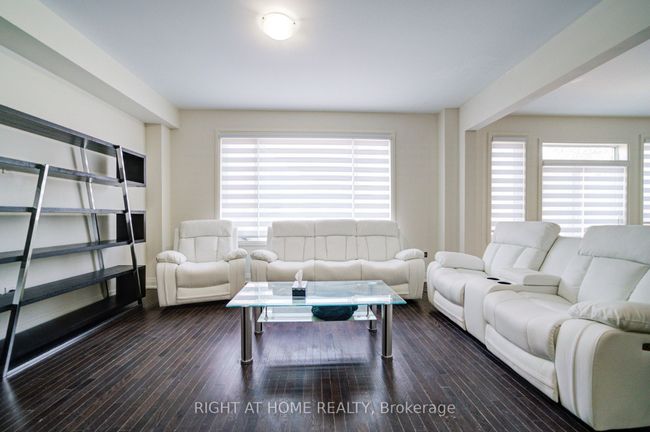 4 Hassard Short Lane, House other with 6 bedrooms, 6 bathrooms and 2 parking in Ajax ON | Image 10