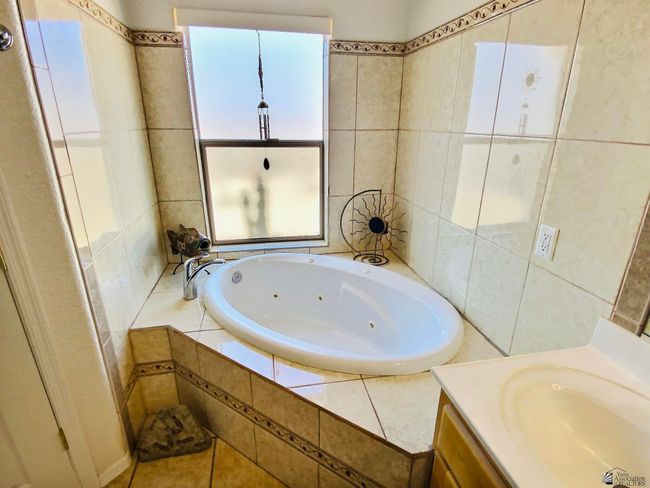 14393 E 53 Rd Ln, House other with 3 bedrooms, 2 bathrooms and 2 parking in Yuma AZ | Image 18