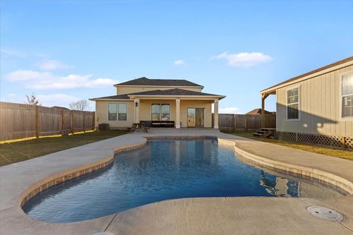 109 Tyrah Ln, Bastrop, TX, 78602-3497 | Card Image