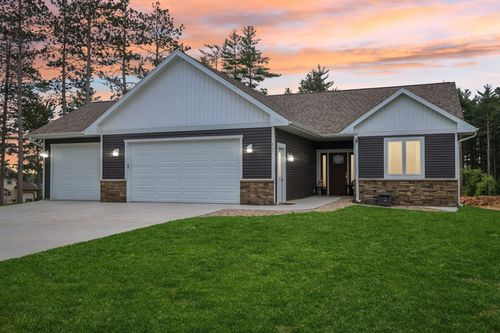 807-807 Saddle Rdg, Portage, WI, 53901-9779 | Card Image