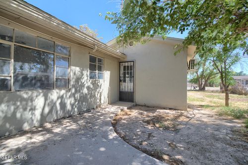 b-10368 Potencia Dr, Socorro, TX, 79927-1459 | Card Image