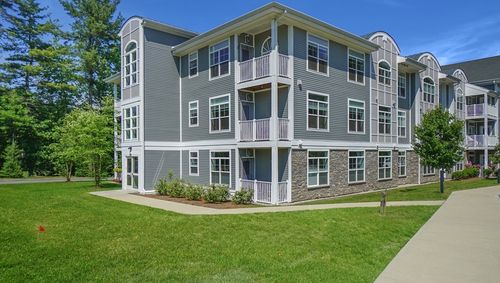 204-635 Old Post Rd, Sharon, MA, 02067-1636 | Card Image