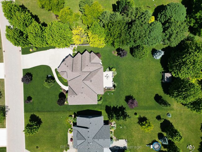 24 Carriage Lane, House other with 3 bedrooms, 3 bathrooms and 6 parking in Bayfield ON | Image 44