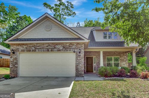 890 Crescent Ln, Griffin, GA, 30224-9028 | Card Image