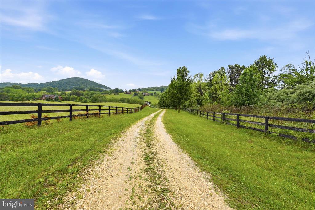Land in BENTONVILLE 3