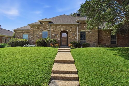 2247 Valley Ml, Carrollton, TX, 75006-1938 | Card Image