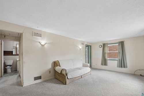 1924 Pennsylvania Ave, Superior, WI, 54880-2233 | Card Image
