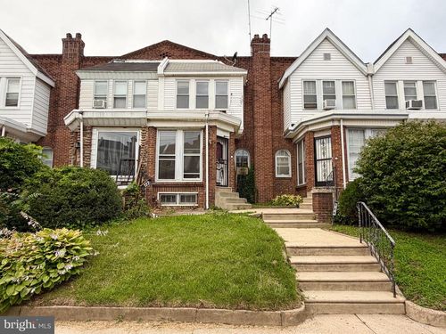 722 Atwood Rd, PHILADELPHIA, PA, 19151-3702 | Card Image