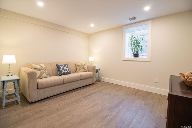 Sitting Room/Offce | Image 16
