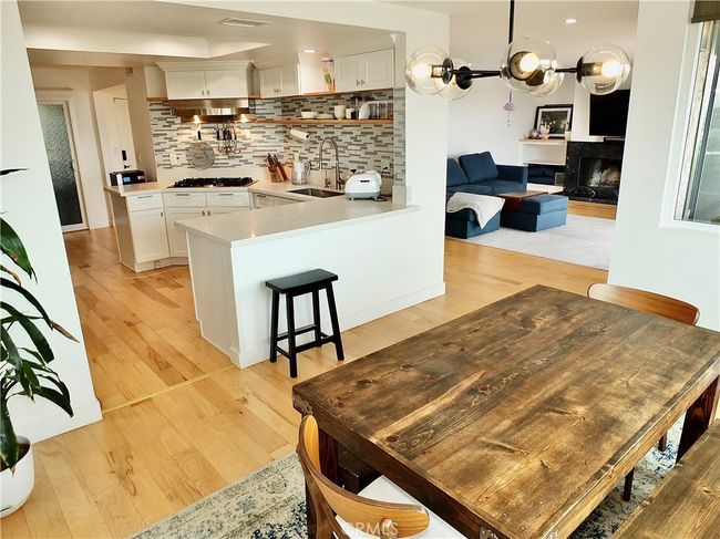 204 - 1923 Molino Ave, Condo with 2 bedrooms, 2 bathrooms and 2 parking in Long Beach CA | Image 22