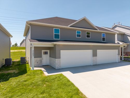 5205 Silver Mill Dr, COLUMBIA, MO, 65202-6595 | Card Image
