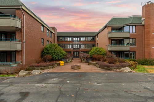 110-1350 Oxford St, Halifax, NS, B3H3Y8 | Card Image