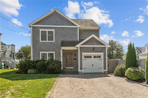 5 Lowndes St, Newport, RI, 02840-3622 | Card Image