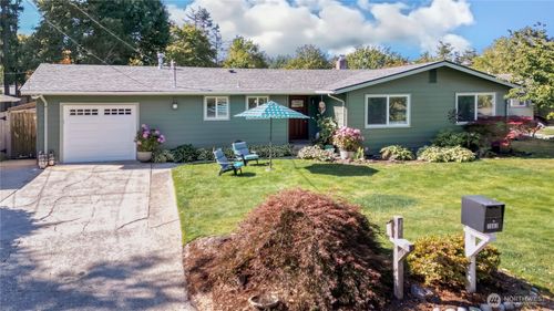 1003 Marshall Dr Se, Tumwater, WA, 98501-4153 | Card Image