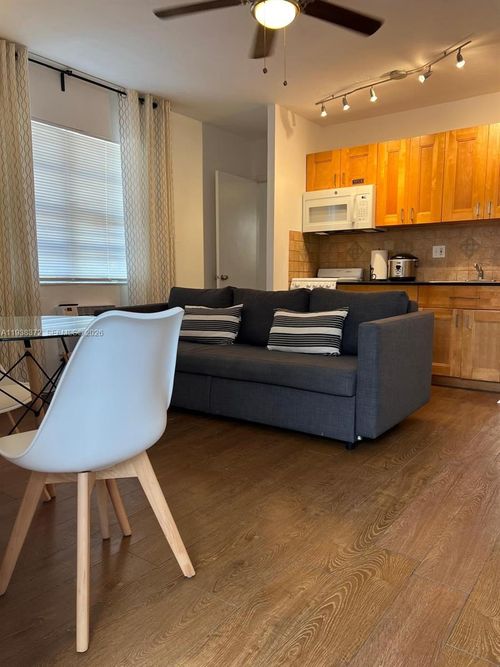 apt-5-740 Michigan Ave, Miami Beach, FL, 33139-6000 | Card Image