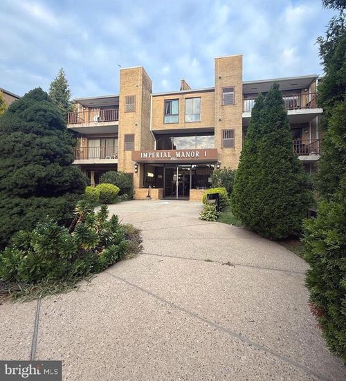 unit-111-8910 Krewstown Rd, PHILADELPHIA, PA, 19115-4565 | Card Image