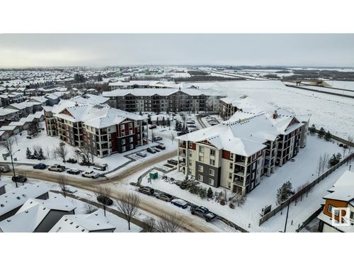 122- 77 St Nw, Edmonton, AB, T5Z0N7 | Card Image