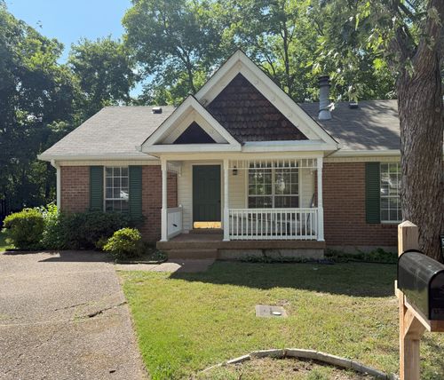 111 Brockhampton Ct, Goodlettsville, TN, 37072-2103 | Card Image