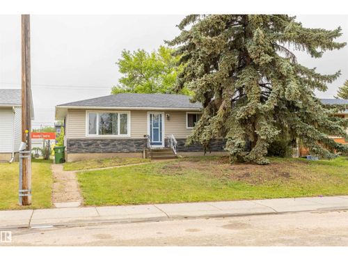 9908 99 St, Morinville, AB, T8R1G5 | Card Image