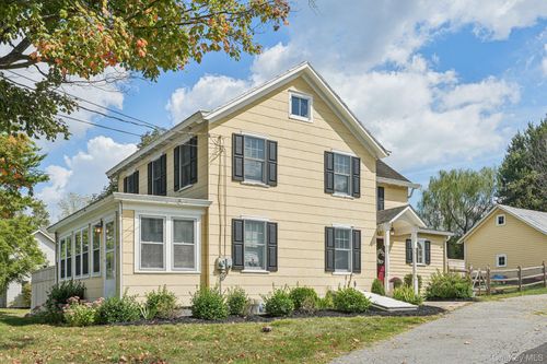 54 Pulaski Hwy, Pine Island, NY, 10969-1323 | Card Image