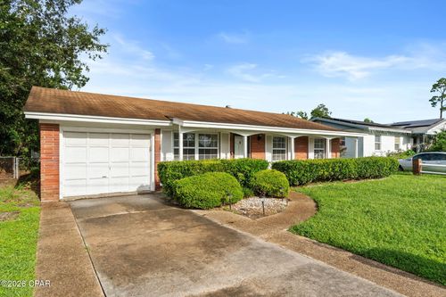 1805 Clay Ave, Panama City, FL, 32405-2631 | Card Image