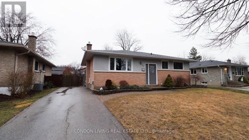 89 Alayne Cres, London, ON, N6E2A2 | Card Image