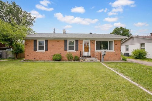 1909 S Boeke Rd, Evansville, IN, 47714-3829 | Card Image