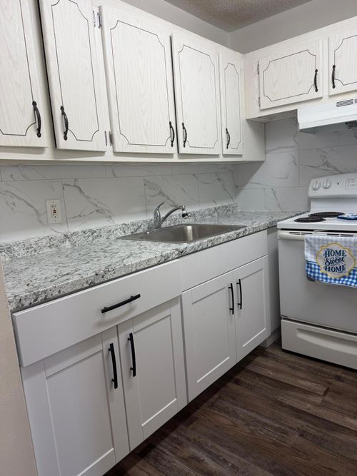 180 Windsor, West Palm Beach, FL, 33417 | Card Image