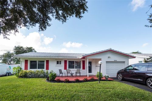 8544 N Campanelli Blvd, Plantation, FL, 33322-5520 | Card Image