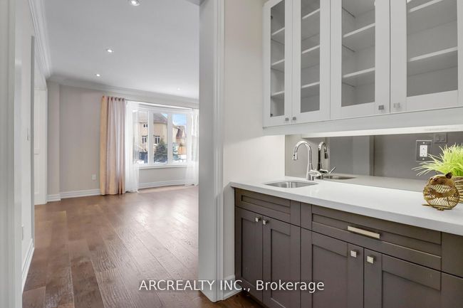 18 Moreau Way, House other with 4 bedrooms, 4 bathrooms and 4 parking in Springwater ON | Image 12