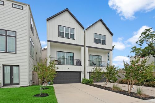 2124 Francis St, Houston, TX, 77004-4232 | Card Image
