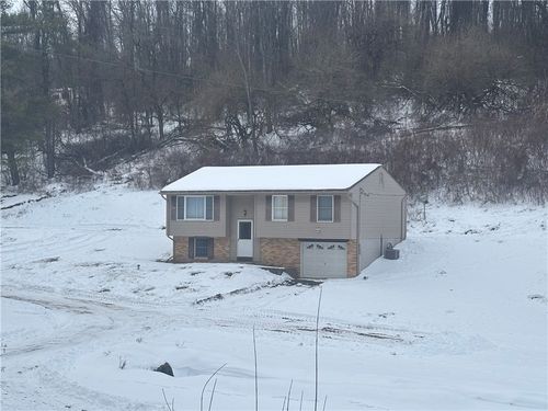 219 Gretna Rd, Washington, PA, 15301-8647 | Card Image