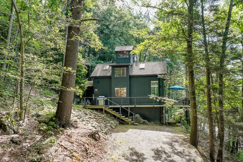 399 Hosmer Pond Rd, Camden, ME, 04843-4033 | Card Image