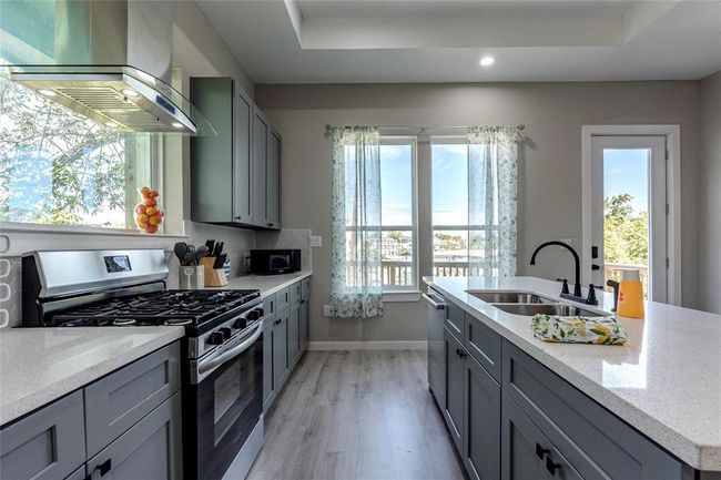 2113 Knollwood St, House other with 4 bedrooms, 2 bathrooms and null parking in Kemah TX | Image 12