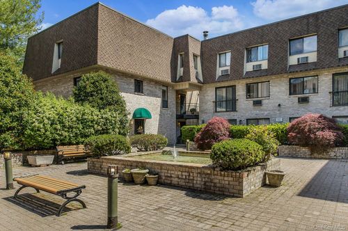 apt-217-24 Carhart Ave, White Plains, NY, 10605-1450 | Card Image