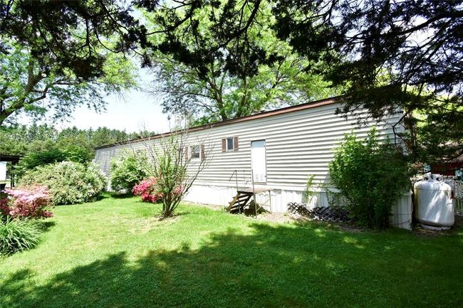 View of yard | Image 15