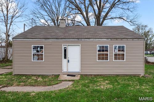 4014 N Belt W, Belleville, IL, 62226-5610 | Card Image