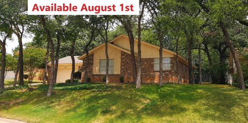 2240 Shady Meadow Dr, Bedford, TX, 76021-4437 | Card Image
