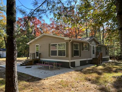 8560 W Central Park Boulevard, House other with 3 bedrooms, 2 bathrooms and null parking in Baldwin MI | Image 1