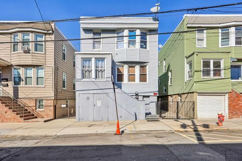 1214 7th St, North Bergen, NJ, 07047-1638 | Card Image