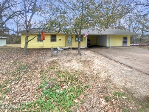 202 Donna Cir, Richland, MS, 39218-9418 | Card Image
