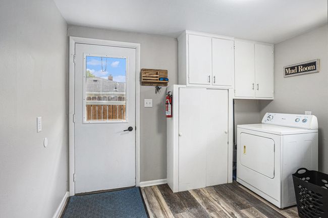 1012 E Hatch St, House other with 2 bedrooms, 1 bathrooms and null parking in Sturgis MI | Image 9
