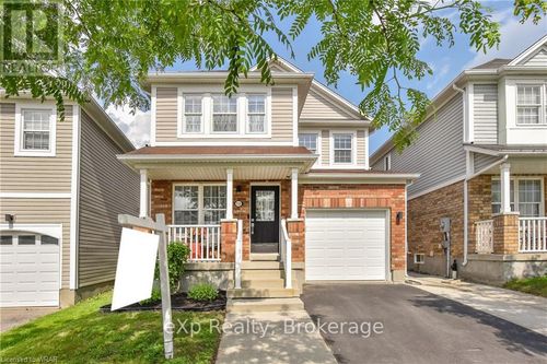 12 Griffiths Ave, Cambridge, ON, N1P1J7 | Card Image
