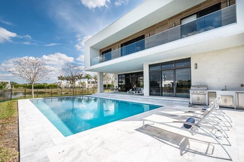 16553 Botaniko Dr S, Weston, FL, 33326-1074 | Card Image