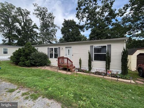 88 Mobile Dr, Thomasville, PA, 17364-9743 | Card Image