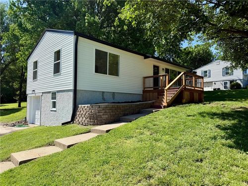 3410 S 30th St, Saint Joseph, MO, 64503-1214 | Card Image