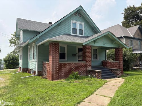 1109 N 8th St, Red Oak, IA, 51566-1605 | Card Image