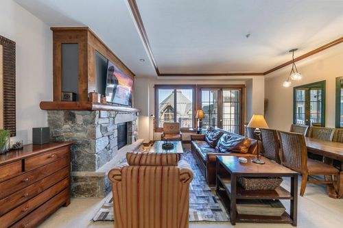 unit-209-4001 Northstar Dr, Truckee, CA, 96161-4225 | Card Image